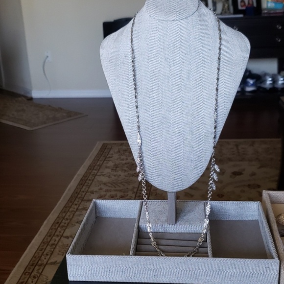 Chloe + Isabel Jewelry - Chloe +Isabel Lumiere Necklace Chloe + Isabel Jewelry - Chloe +Isabel Lumiere Necklace
